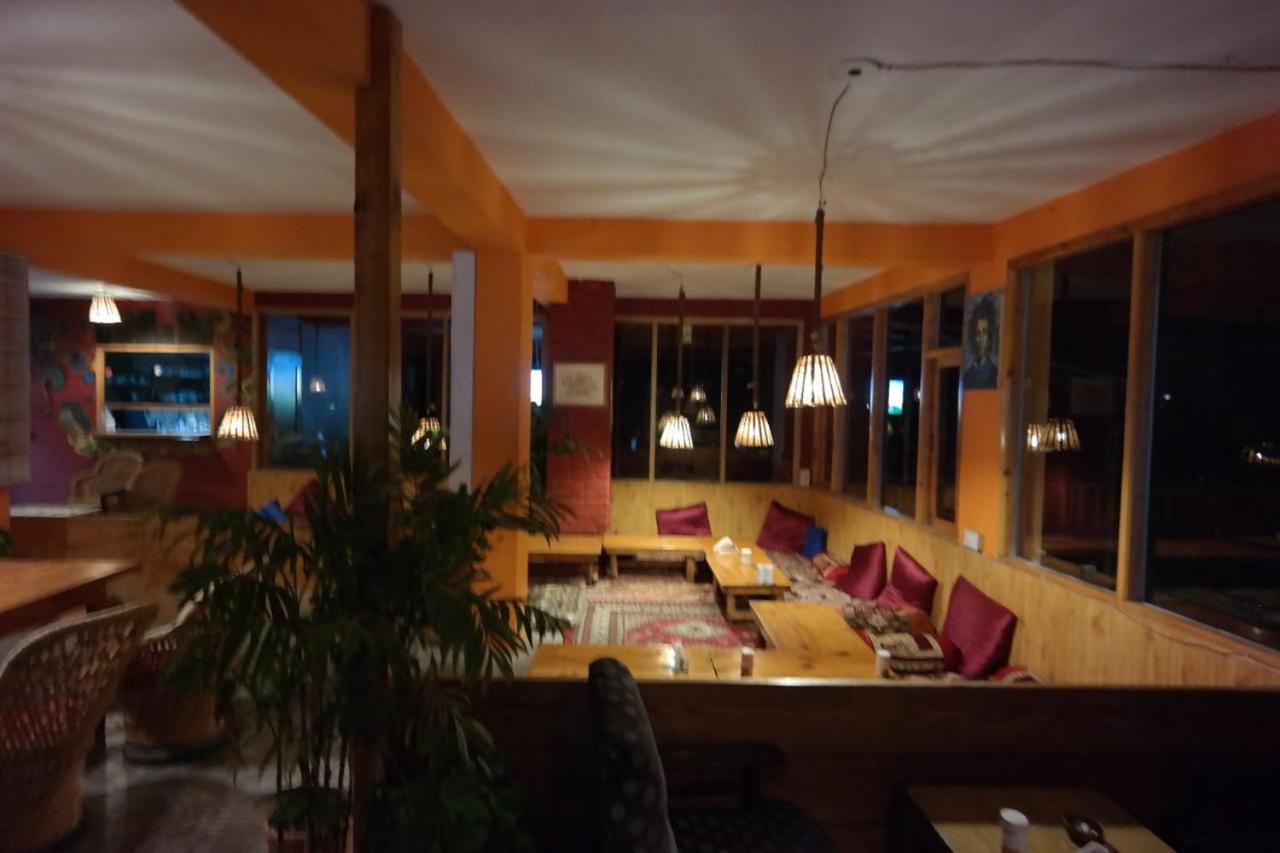 Rasta Cafe And Lodge - Manali (Himachal Pradesh) — Fotoğraflar 2